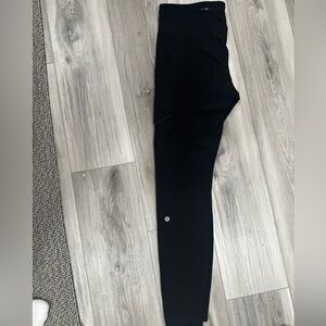 Lululemon Athletica Black Leggings with Logo and pockets